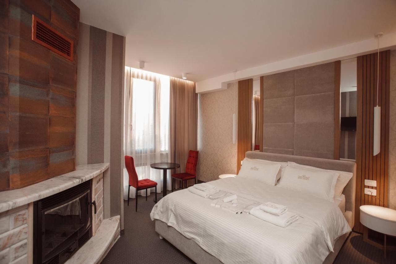 Hotel Chicago ชโคเดอร์ ภายนอก รูปภาพ